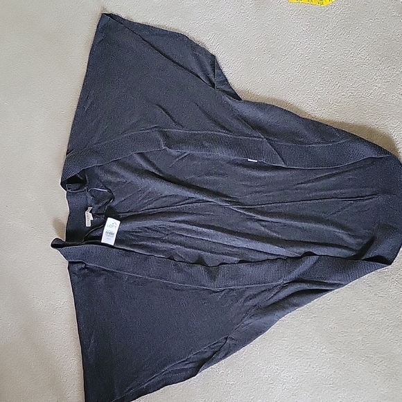 Cardigan - Picture 5 of 5